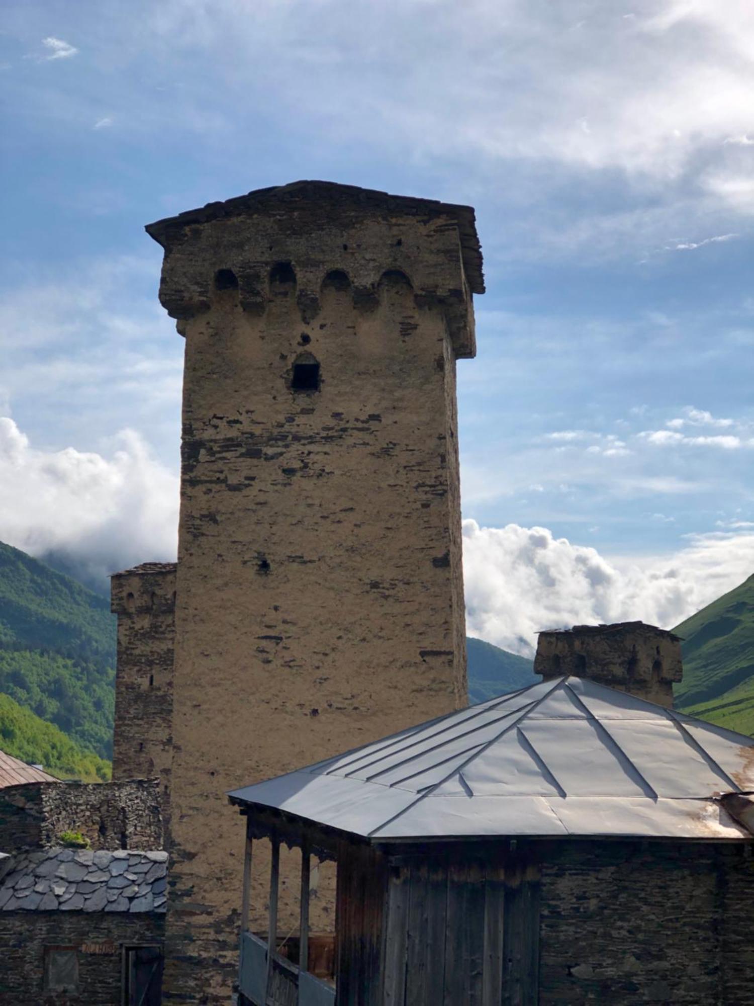 Old House Hotel Ushguli Exterior foto